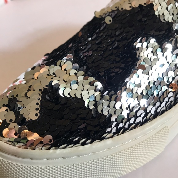 SOLD Tory Burch Metallic Sequin Women’s Slip On Shoe - Picture 5 of 11